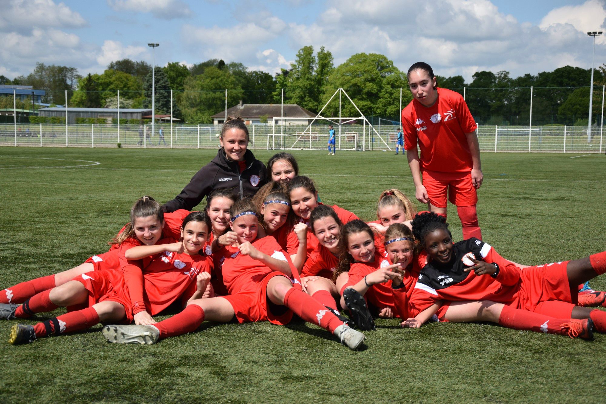 #Bilan Les U17 rêvent encore du titre, nos filles toujours en tête