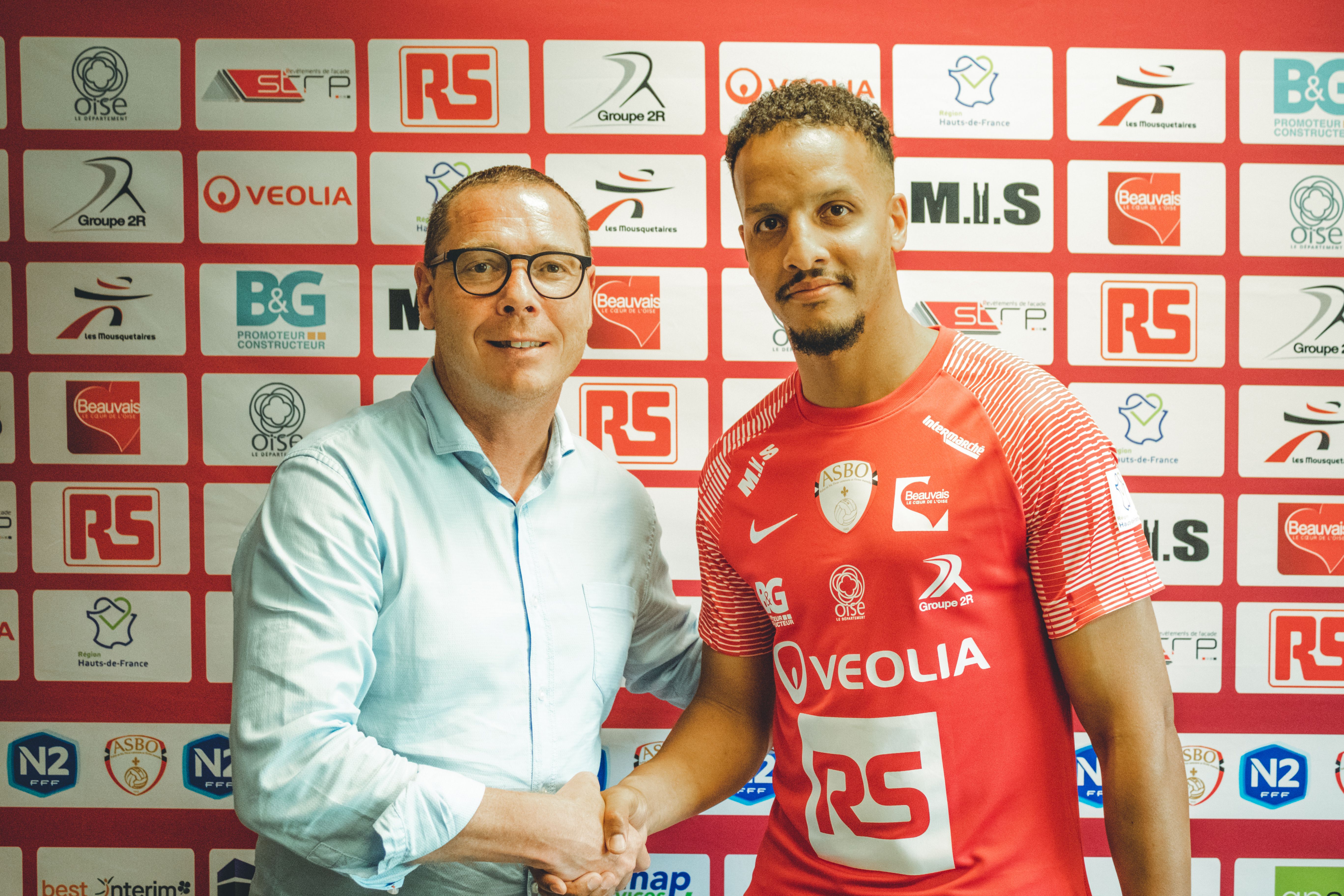 #Mercato Un défenseur expérimenté pour commencer
