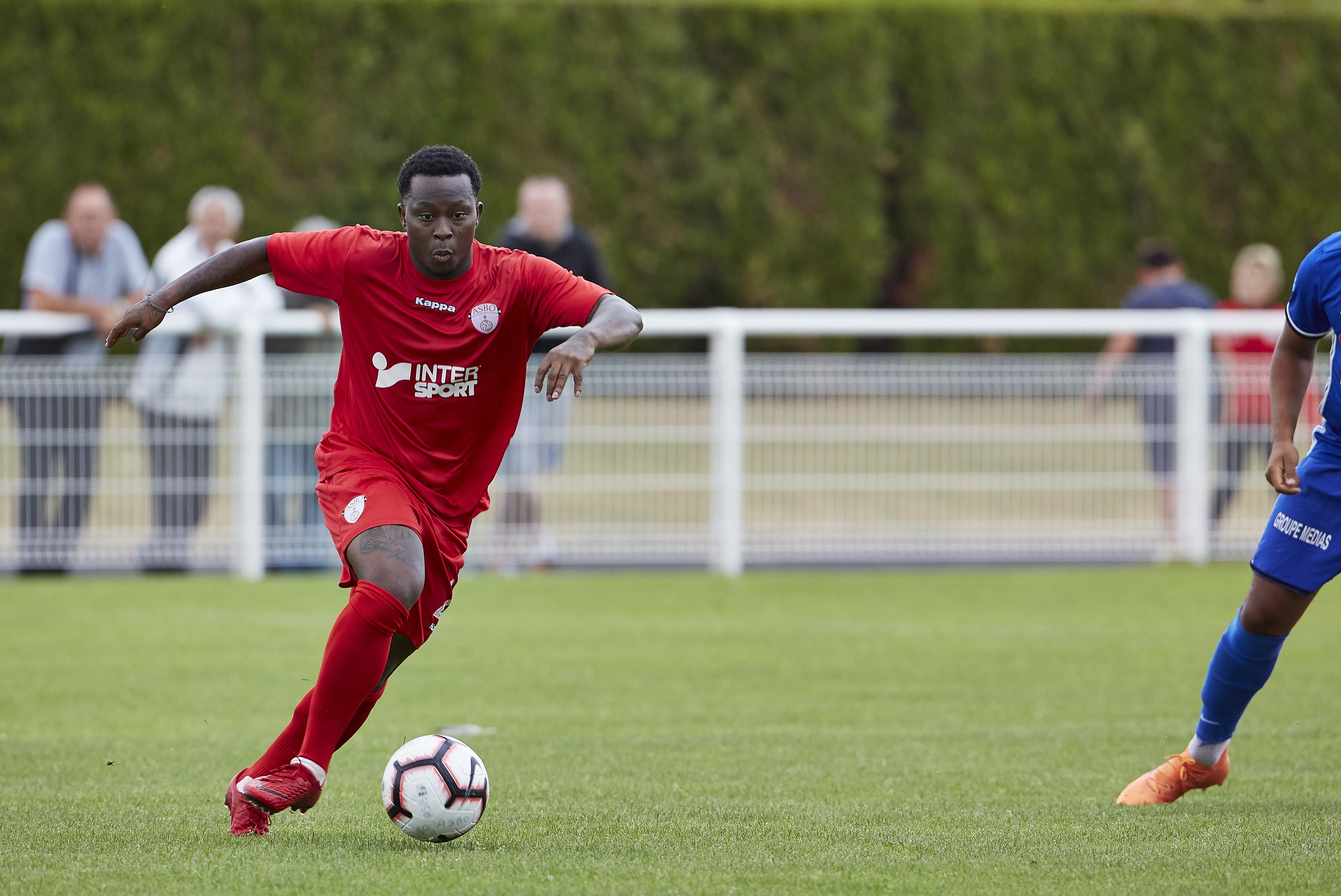 #Mercato Un milieu, ancien pro en Angleterre, débarque